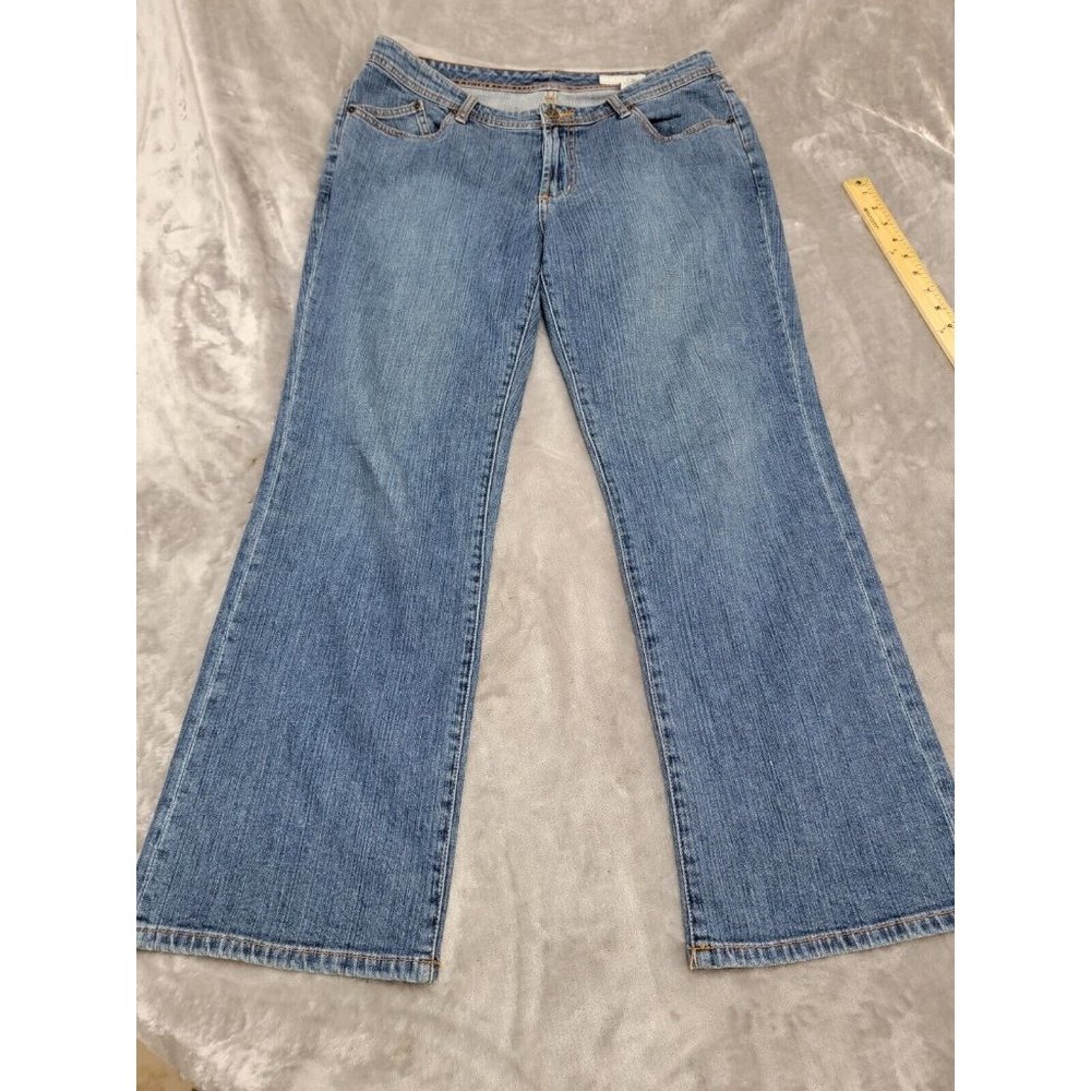 Chico's Women's Platinum Relaxed Straight Jeans Sz 2 (12)‎ Blue 34x28